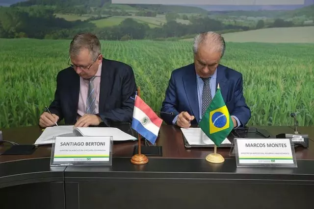 Brasil e Paraguai assinam acordo na área de saúde animal